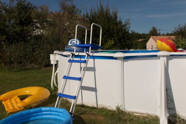 Grow your Above Ground Pool Wall Repair business